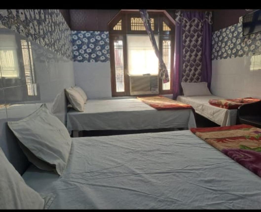 Kashi Annapurna Guest House Varanasi Quarto foto