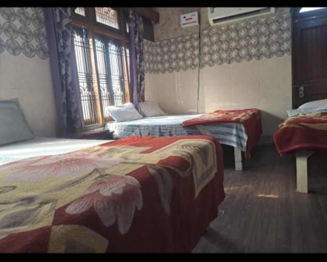Kashi Annapurna Guest House Varanasi Quarto foto